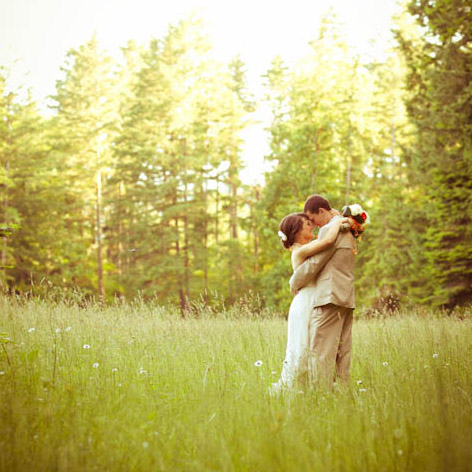 Oregon Wedding Photography | Backyard Wedding | Britt & Ry