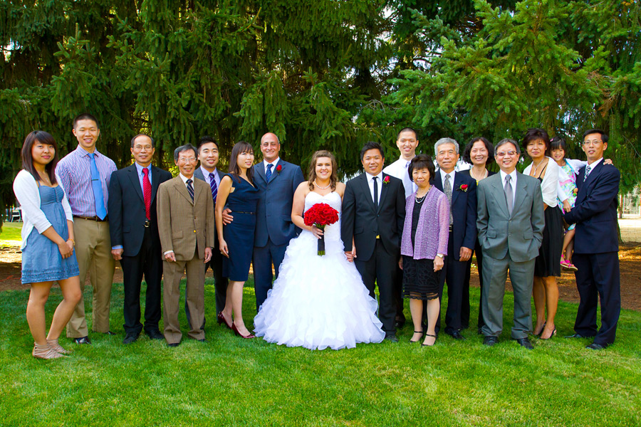 backyard-wedding-eugene-oregon-photographer-045 Eugene Wedding Photographer | Backyard DIY Wedding | Lisa & Derrick