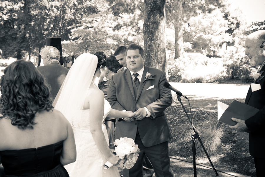 oregon-weddings-018 Eugene Wedding | Campbell Senior Center Eugene | Elizabeth & Alec