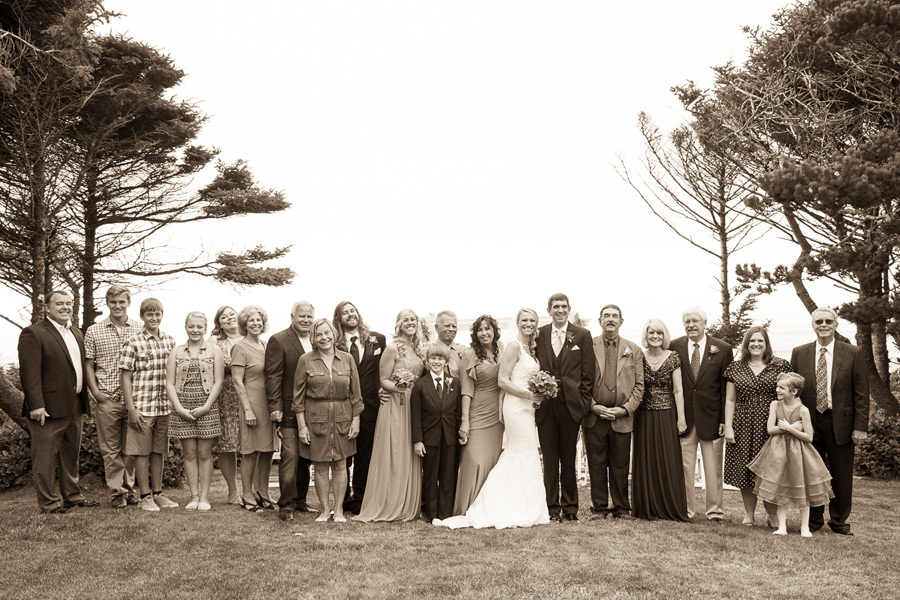 newport-wedding-023 Newport, OR Wedding | Ciera & Adam | Stone Crest Cellar