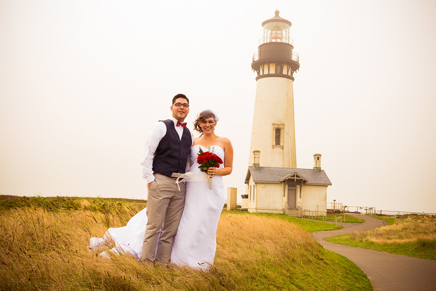newport-photographer-007 Newport Oregon Wedding | Lacey & Ricky | Yaquina Head