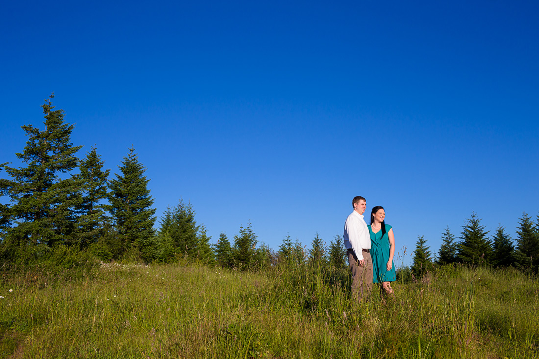 Engagement Pictures | Coburg Hills Oregon | Lauren & Cameron