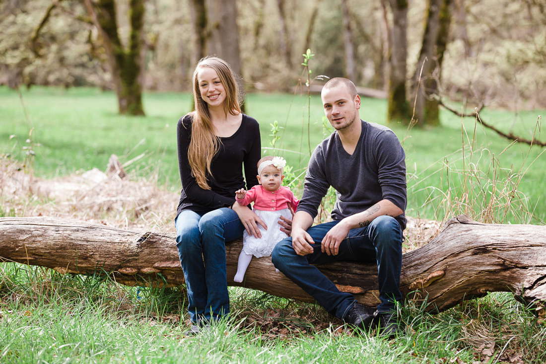 Nichols Family | Mt Pisgah Eugene Oregon | Eugene Photographers