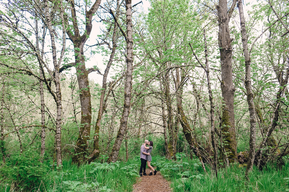 Mount Pisgah Engagement | Eugene Oregon Photographer