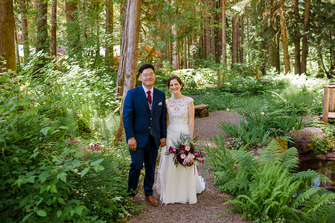 loloma-lodge-oregon-wedding-54 Loloma Lodge Oregon Wedding | Anna & Justin | Traditional Korean Tea Ceremony